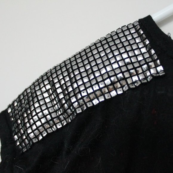 Glam Punk "Take Heart of Grace" Sleeveless Shirt - Picture 4 of 6